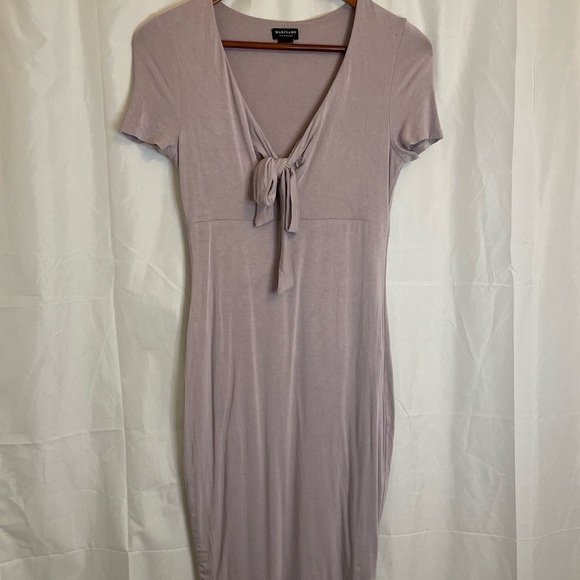 Guess by Marciano Dresses & Skirts - MARCIANO Women’s Dusty Purple Pink Short Sleeve Body Con Dress Midi Size Small